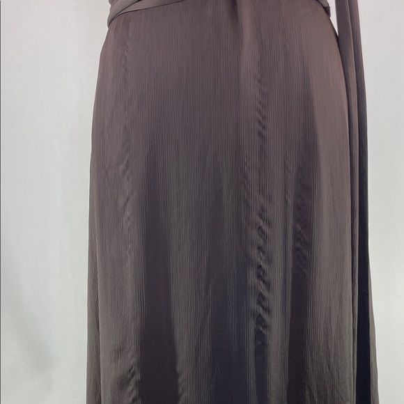 Sachin + Babi Brown Kayla Gown, 12 (flaw) - Picture 12 of 13